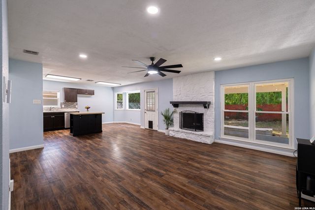 7631 Tarrasa, San Antonio, TX 78239