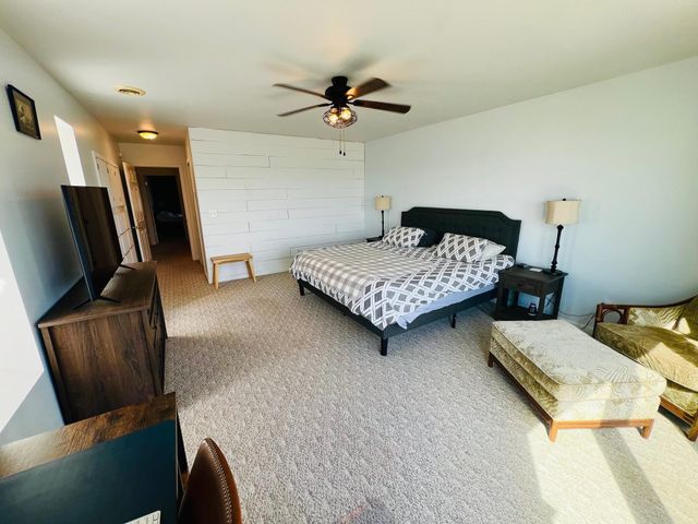 356 Killarney Beach Road, Bay City, MI 48706