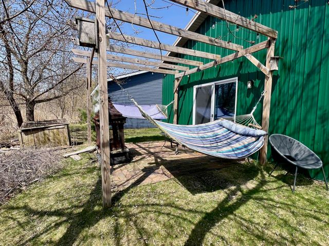 356 Killarney Beach Road, Bay City, MI 48706