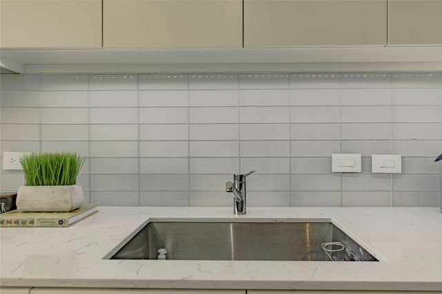 1504 Burlew Street 101, Dallas, TX 75204