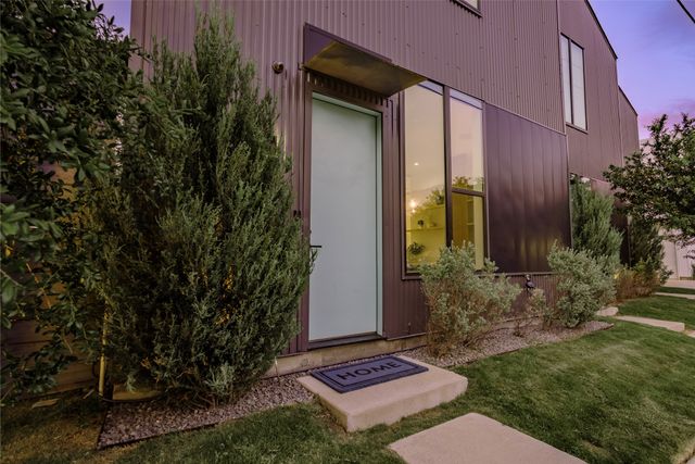 1504 Burlew Street 101, Dallas, TX 75204