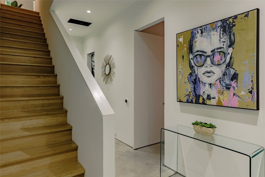 1504 Burlew Street 101, Dallas, TX 75204