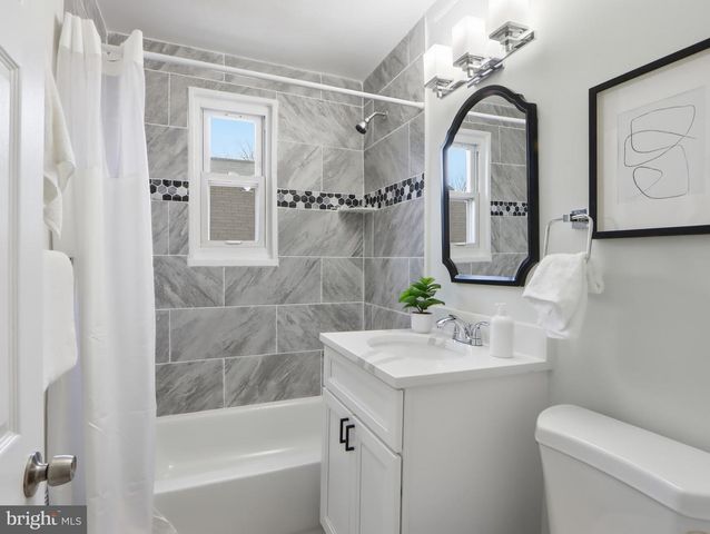 3917 STOKES DR, Baltimore, MD 21229