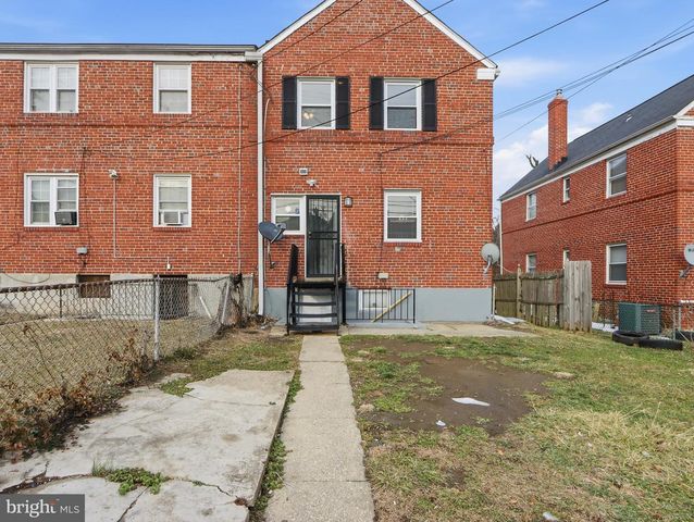3917 STOKES DR, Baltimore, MD 21229