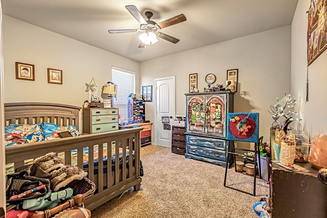 3206 Meadow Ridge Drive, Midlothian, TX 76065
