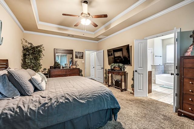 3206 Meadow Ridge Drive, Midlothian, TX 76065