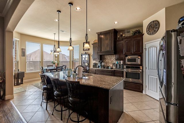 3206 Meadow Ridge Drive, Midlothian, TX 76065