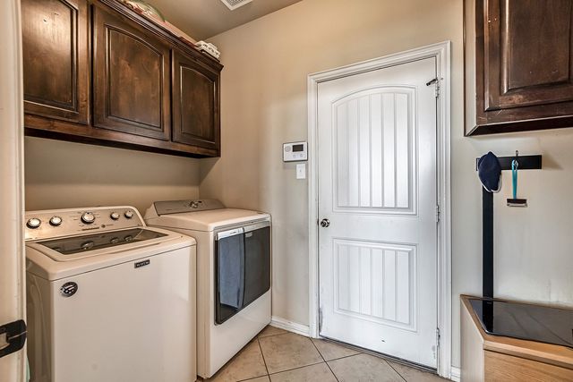 3206 Meadow Ridge Drive, Midlothian, TX 76065