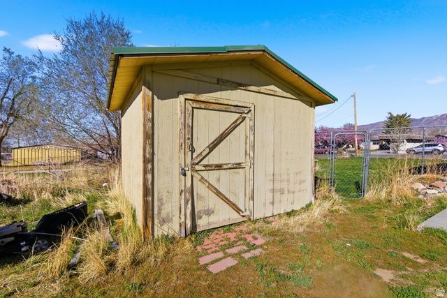 103 N 4TH ST, Tooele, UT 84074