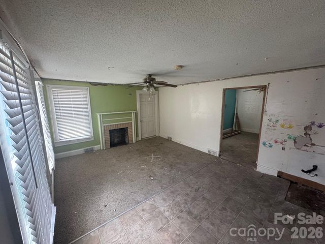 3325 Statesville Boulevard, Salisbury, NC 28147