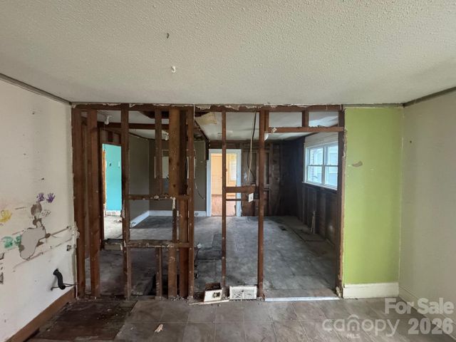 3325 Statesville Boulevard, Salisbury, NC 28147