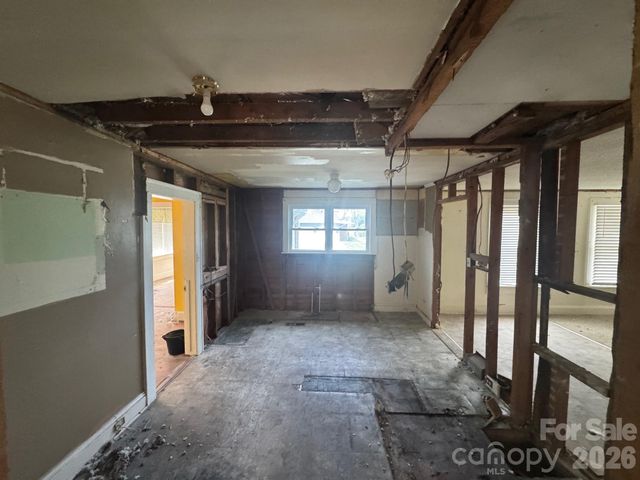 3325 Statesville Boulevard, Salisbury, NC 28147