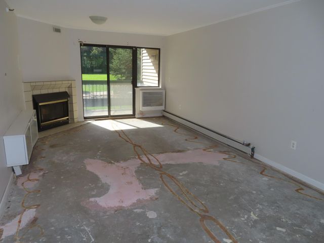 7622 York Avenue S 1106, Edina, MN 55435