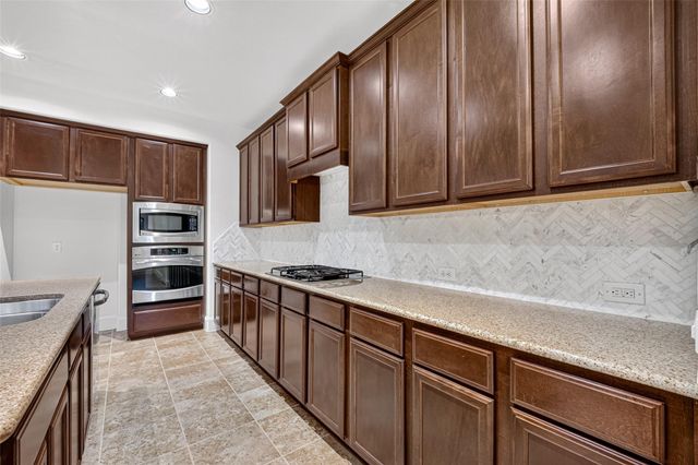 7930 Summer Night Lane, Rosenberg, TX 77469