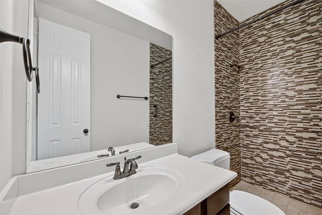 7930 Summer Night Lane, Rosenberg, TX 77469