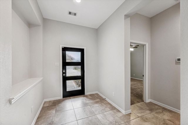 142 Dina Lane, Montgomery, TX 77356