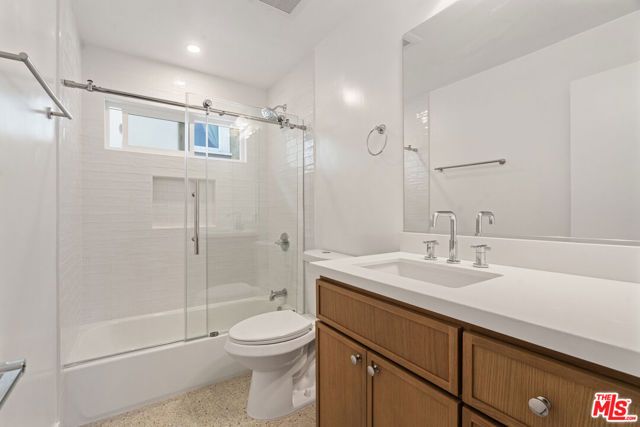 4442 Kingswell Avenue 4, Los Angeles, CA 90027