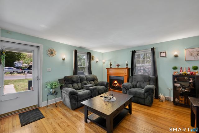 111 Perkins Avenue, Waterbury, CT 06704