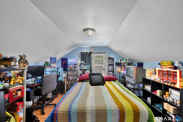 111 Perkins Avenue, Waterbury, CT 06704