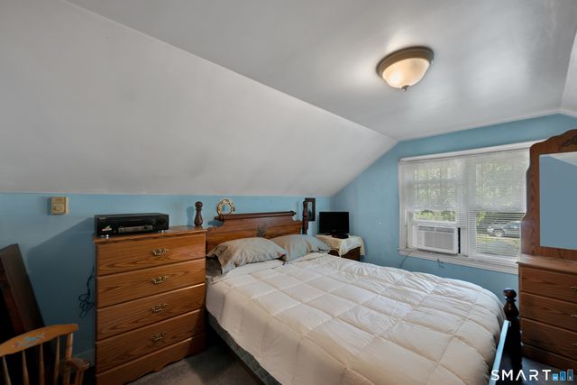 111 Perkins Avenue, Waterbury, CT 06704