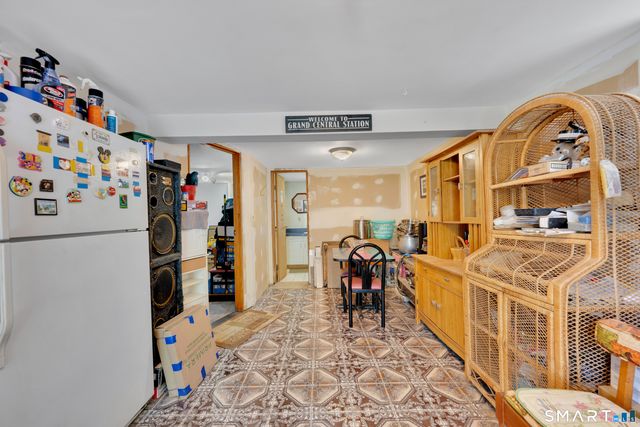 111 Perkins Avenue, Waterbury, CT 06704