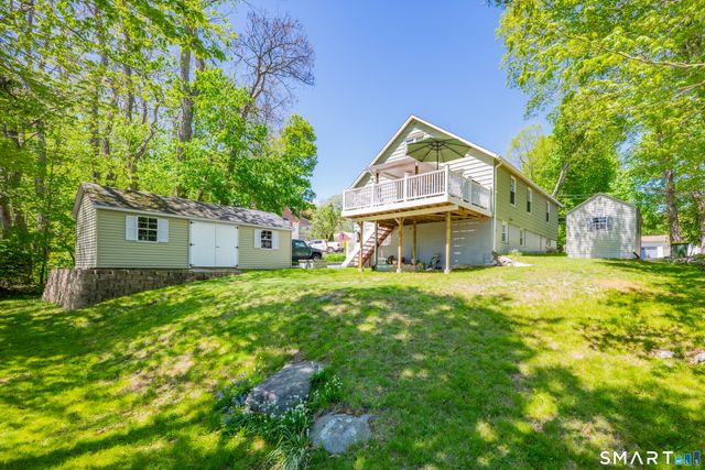 111 Perkins Avenue, Waterbury, CT 06704