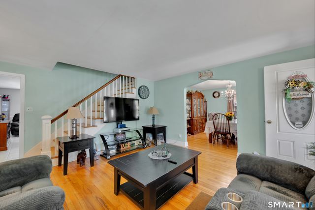 111 Perkins Avenue, Waterbury, CT 06704