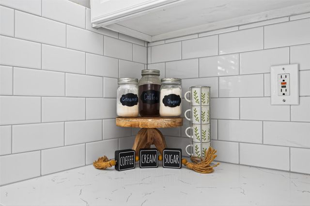 3242 Three Pines Drive, Houston, TX 77339