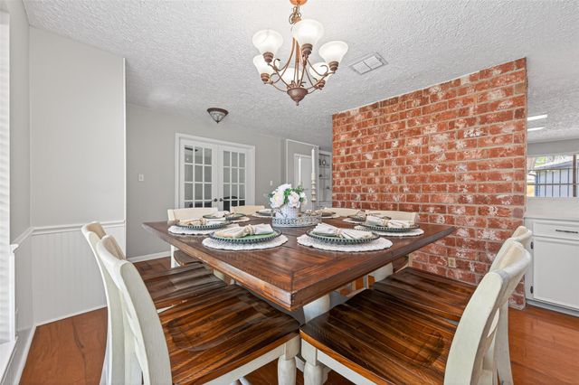 3242 Three Pines Drive, Houston, TX 77339