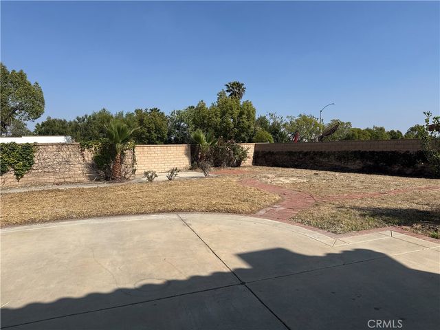 6005 Forest Oaks, Fontana, CA 92336