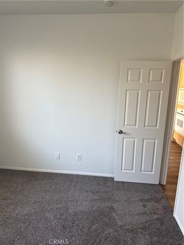 6005 Forest Oaks, Fontana, CA 92336