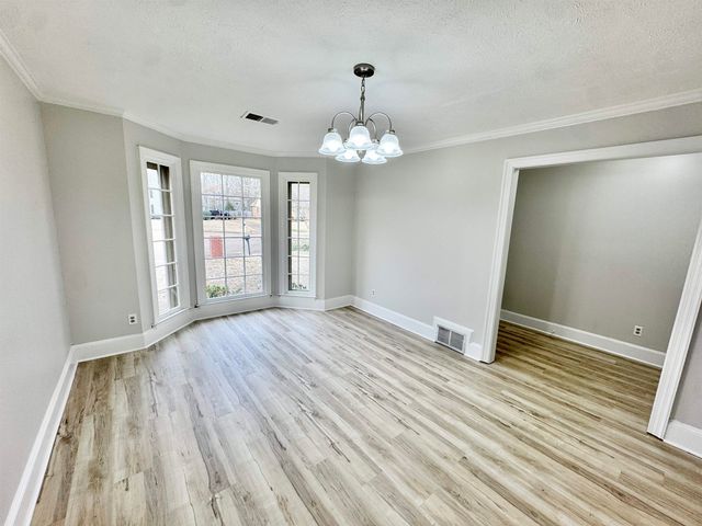 8537 WOODCOCK CV, Memphis, TN 38018