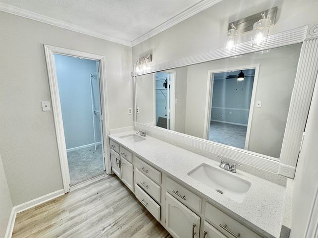 8537 WOODCOCK CV, Memphis, TN 38018