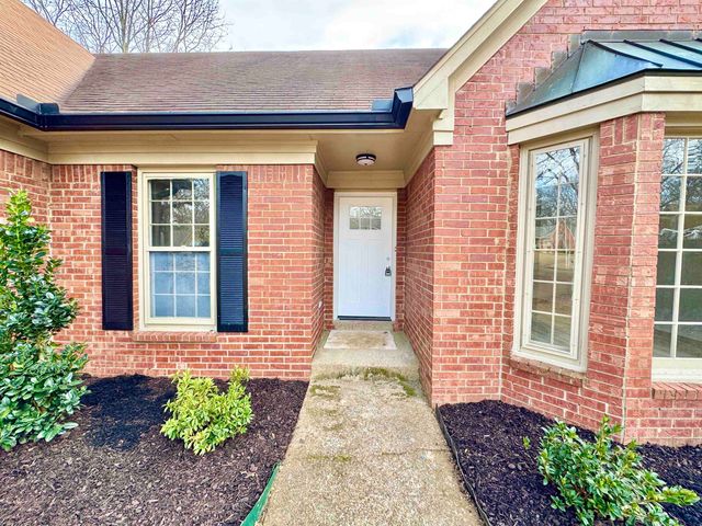 8537 WOODCOCK CV, Memphis, TN 38018