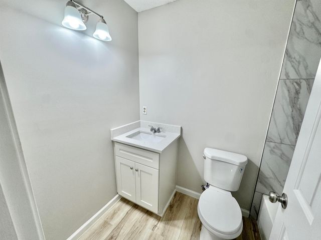 8537 WOODCOCK CV, Memphis, TN 38018