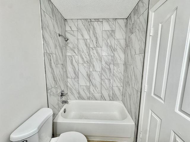 8537 WOODCOCK CV, Memphis, TN 38018