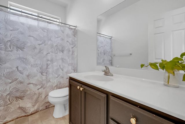 6809 Brook Falls, Stockton, CA 95219