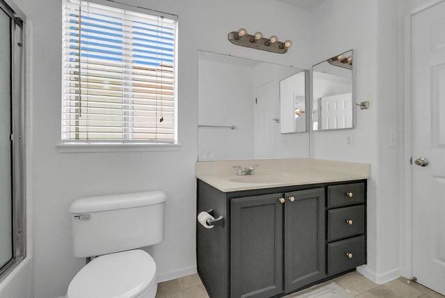 6809 Brook Falls, Stockton, CA 95219