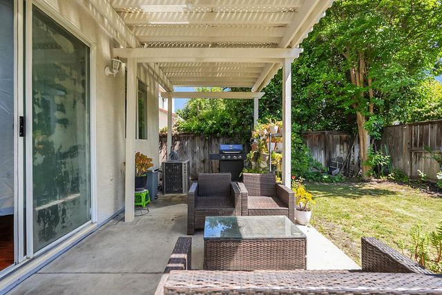 6809 Brook Falls, Stockton, CA 95219