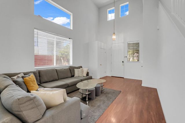 6809 Brook Falls, Stockton, CA 95219