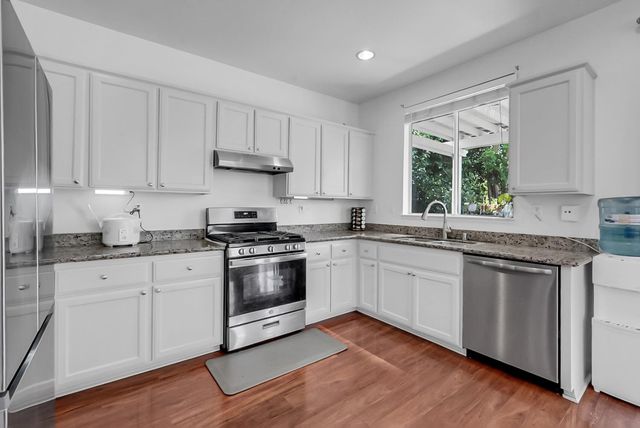 6809 Brook Falls, Stockton, CA 95219