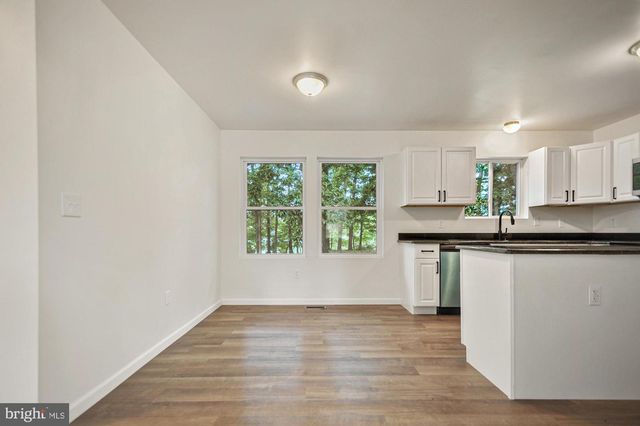 185 N GOVERNORS BLVD, Dover, DE 19901