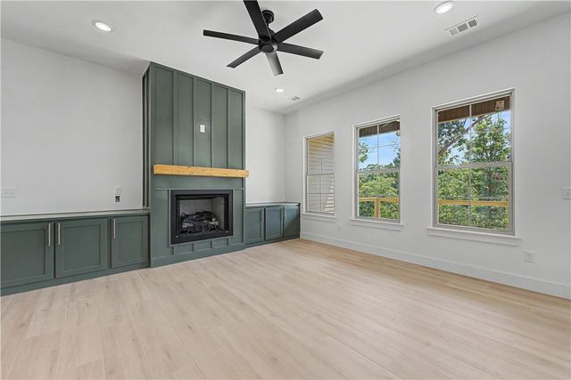 36 Halford Lane, Bella Vista, AR 72715