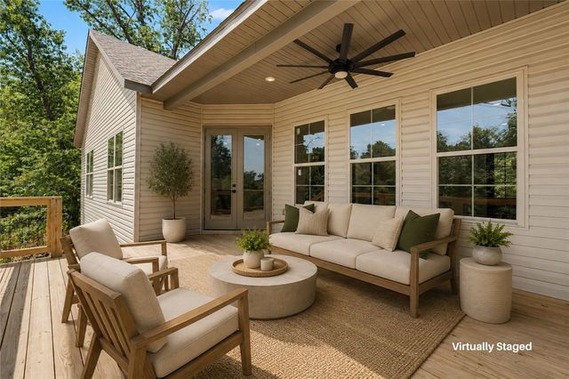 36 Halford Lane, Bella Vista, AR 72715