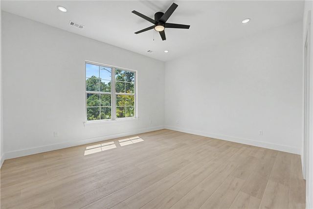 36 Halford Lane, Bella Vista, AR 72715
