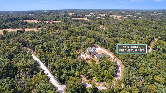 36 Halford Lane, Bella Vista, AR 72715
