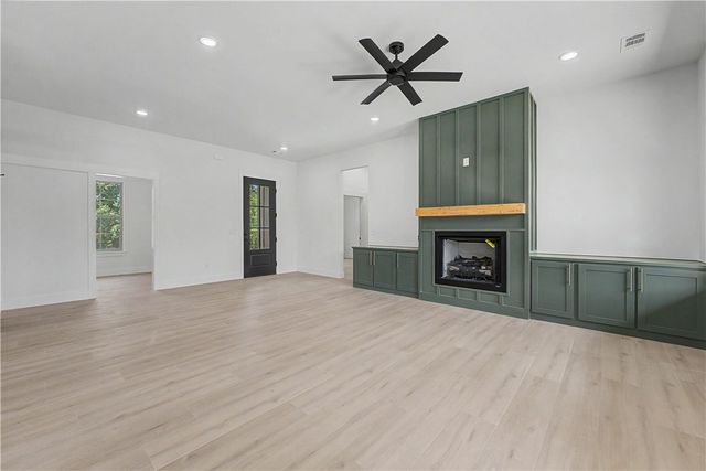 36 Halford Lane, Bella Vista, AR 72715