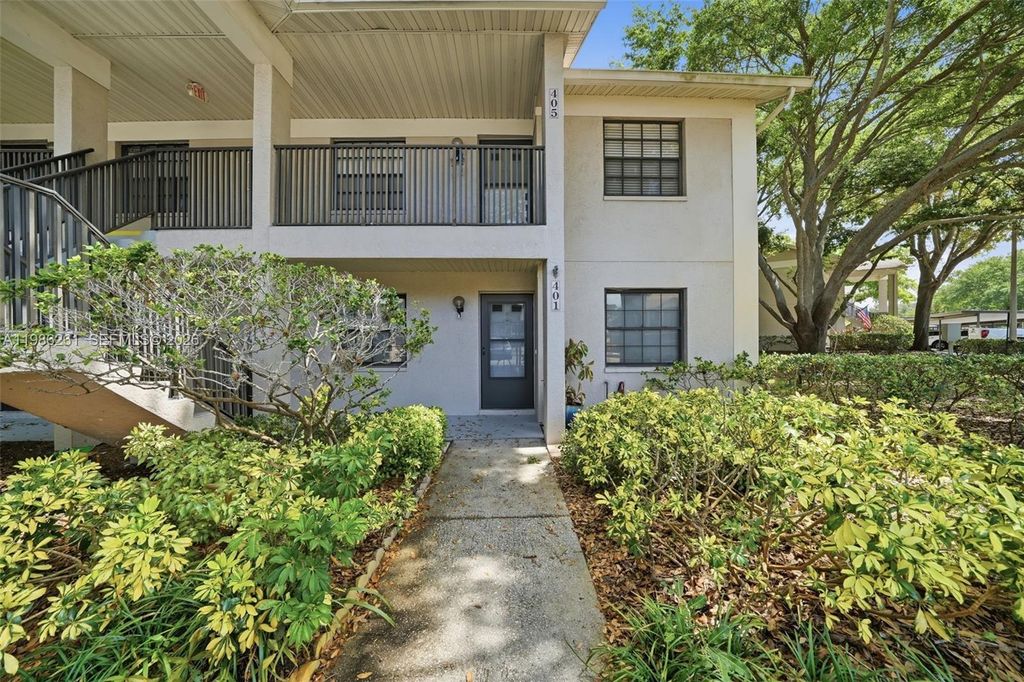 2130 Elm Street 401, Clearwater, FL 34698