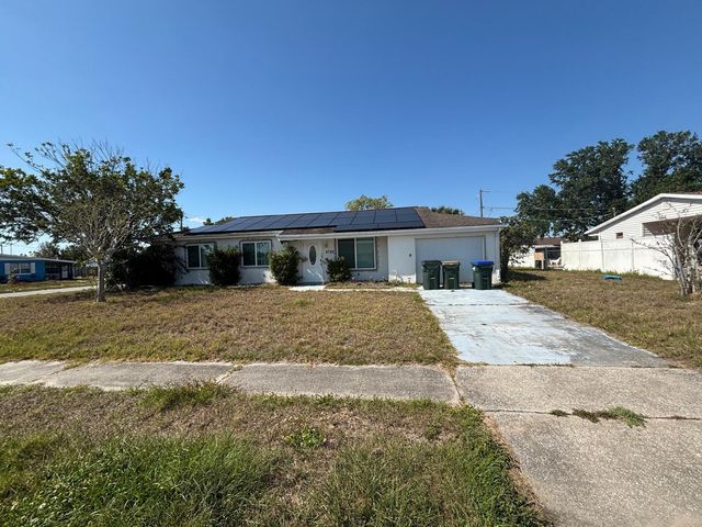 8782 LA BOCA AVENUE, North Port, FL 34287