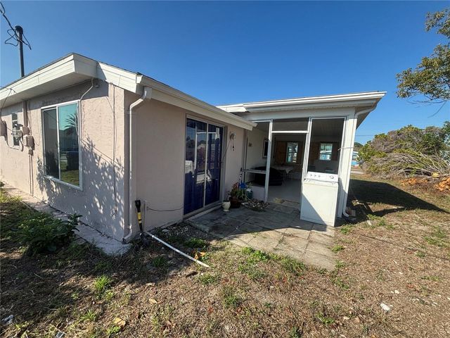 8782 LA BOCA AVENUE, North Port, FL 34287